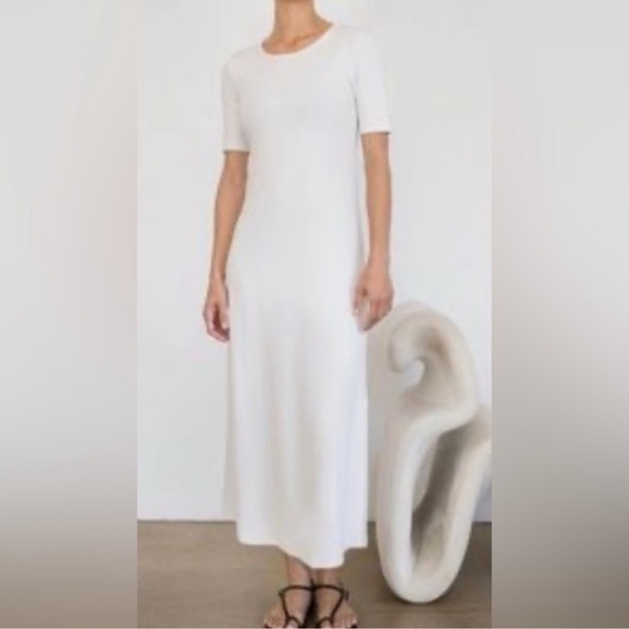 AYR The Moderne Dress Seashell Cream Color Ribbed T-Shirt Dress w/ Side Slit - Picture 1 of 15